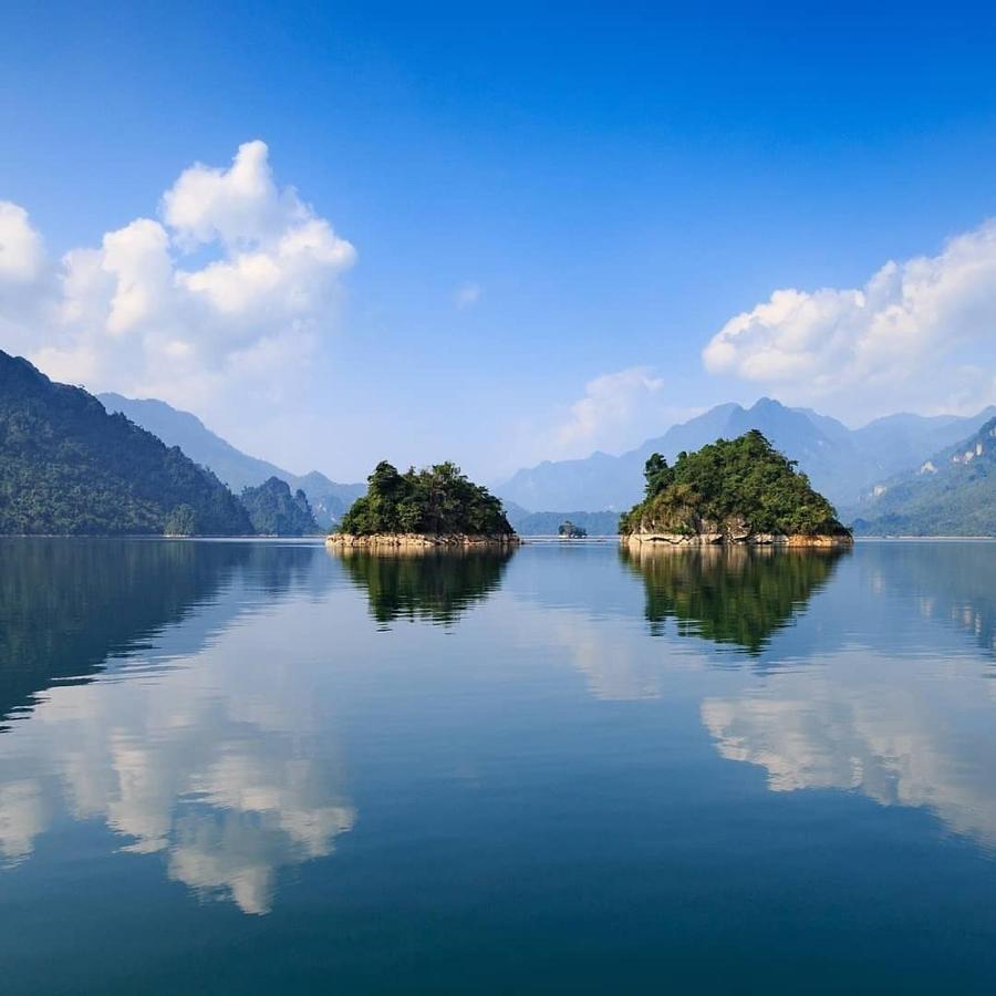 Ba Be Lakeside Bungalow Hotel Coc Pouc ภายนอก รูปภาพ